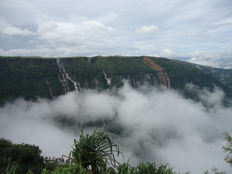 Cherrapunji, Meghalaya, India - Gemiddelde jaarlijkse neerslag 11.777 mm
