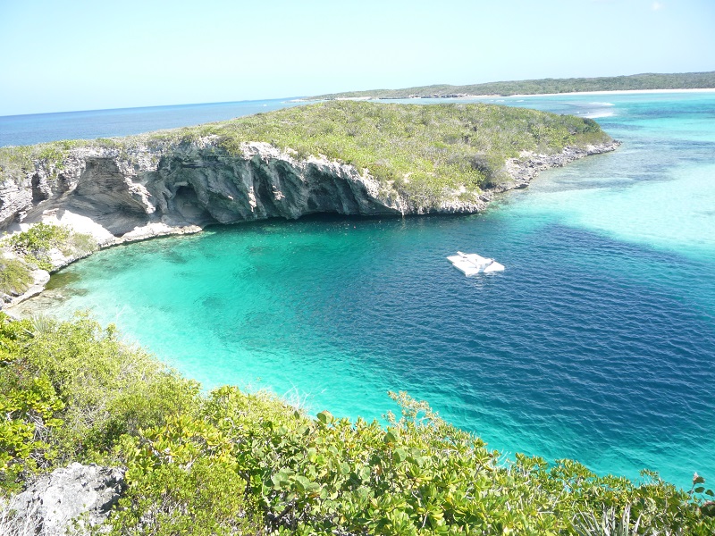 Dean's Blue Hole